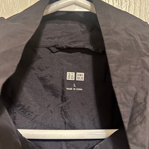 Uniqlo Windbreaker Jacket - Picture 3 of 4